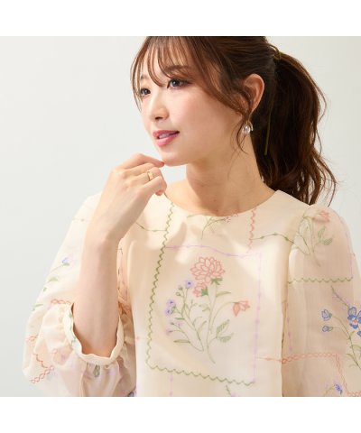 【セットアップ対応】パネル刺繍風ブラウス