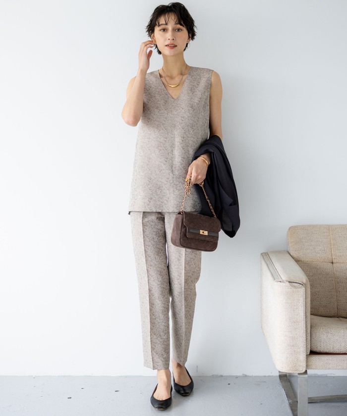 ★美品★ARTISANジャガード織スカートスーツ　Lサイズ 阪急百貨店購入品 ニッセン レディース スカートスーツ 洗える テーラード