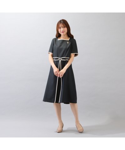 【美シルエットワンピ】【接触冷感/防シワ】パイピングリボンワンピース