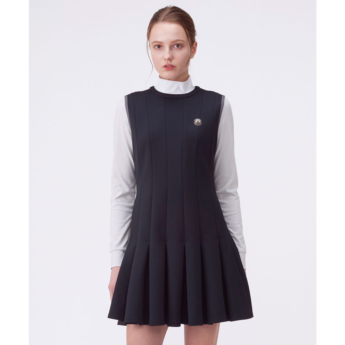 LANVINSPORT ランバン スポール LANVIN SPORT タックワンピース【UV/吸汗】 ブラック 36 LANVINSPORT ランバン スポール LANVIN SPORT タックワンピース【UV/吸汗】 ブラック 36