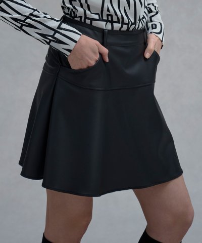 ランバン スポール LANVIN SPORT フェイクレザーフレアースカート【蓄