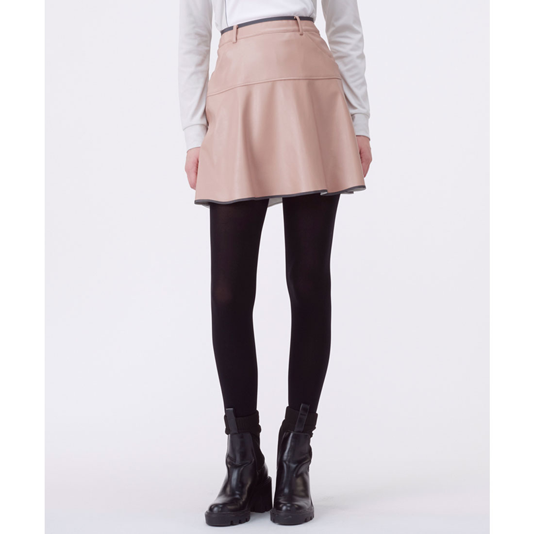 LANVINSPORT ランバン スポール LANVIN SPORT フェイクレザーフレアースカート【蓄 ピンク 44 LANVINSPORT ランバン スポール LANVIN SPORT フェイクレザーフレアースカート【蓄 ピンク 44