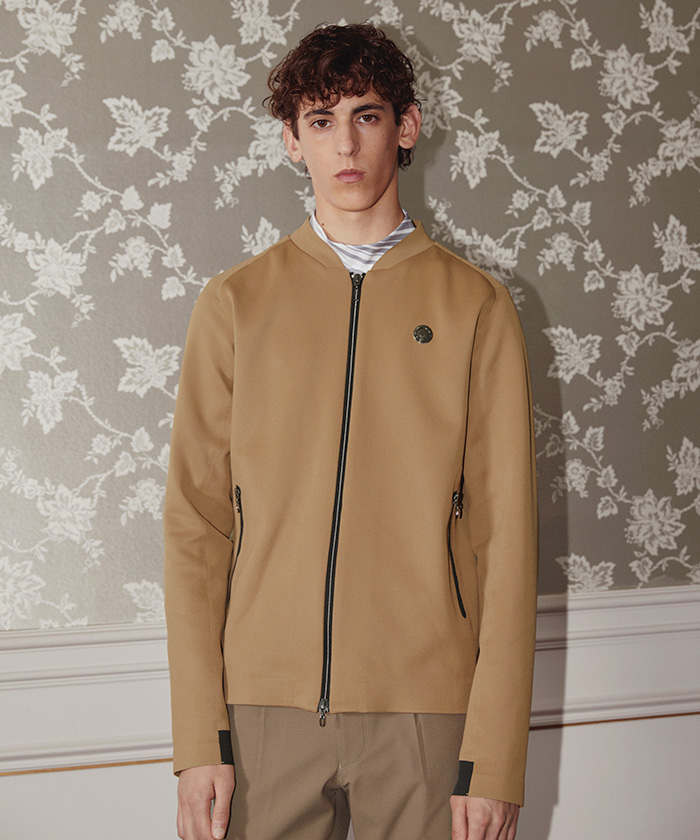LANVINSPORT ランバン スポール LANVIN SPORT 無縫ダンボールニットカットソーブル ベージュ 40 LANVINSPORT ランバン スポール LANVIN SPORT 無縫ダンボールニットカットソーブル ベージュ 40