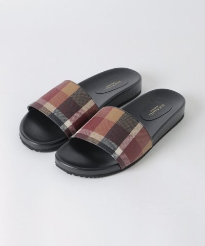 【渋谷店限定】PVCレッドクレストブリッジチェックサンダル