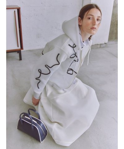 ラインシアーダンボールジップフーディーブルゾン