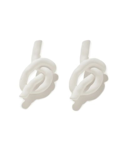ツイストピアス