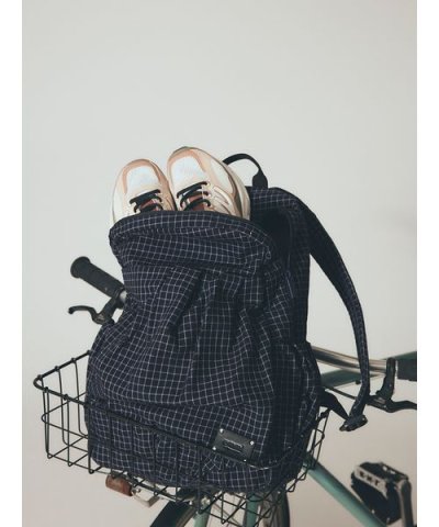 ウィンドペンギャザーボディーバックパック