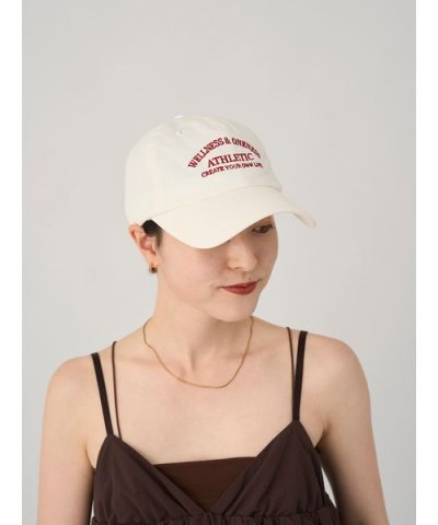 エンブロイダリーキャップ