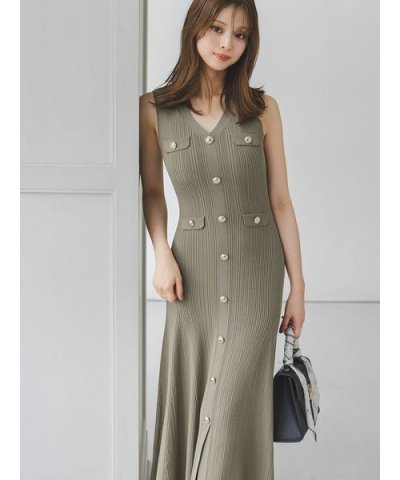 ノースリーブフロントボタンニットワンピース