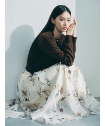 ボタニカルプリントシアータックスカート