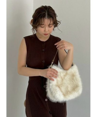 エッジトリムファーバッグ