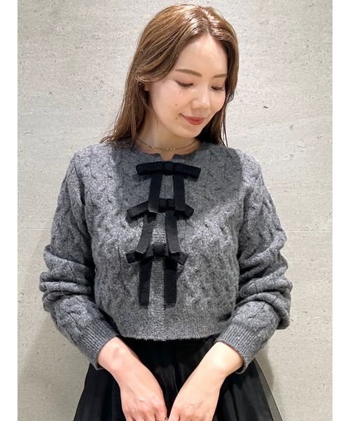 リボンモチーフケーブルニットプルオーバー(508381645)｜阪急百貨店  