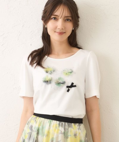 ぼかしフラワーモチーフ プルオーバー