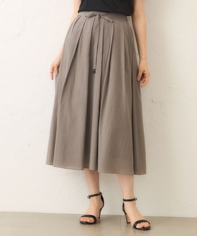 ライトローン タックフレアスカート