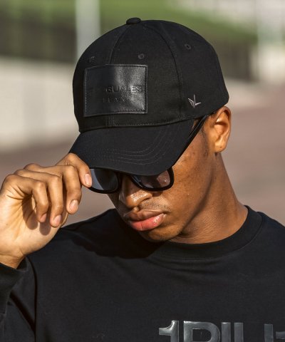 ウノ ピゥ ウノ ウグァーレ トレ リラックス 1PIU1UGUALE3 REL