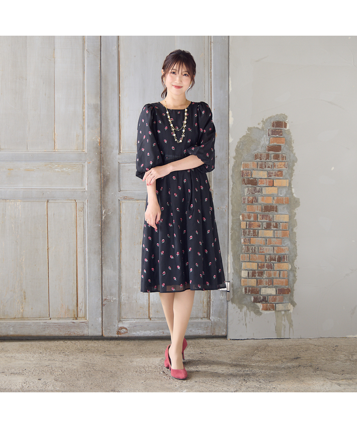 結婚式 パーティ ブラックワンピース　 ♡ローズティアラ　美品 結婚式 パーティ ブラックワンピース ♡ローズティアラ 美品