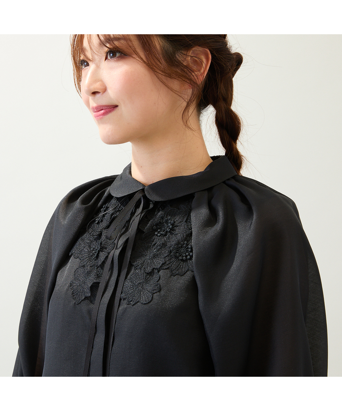 ローズティアラ❣️ オフショルダー パフスリーブ シャツ 46 ローズティアラ❣️ オフショルダー パフスリーブ シャツ 46