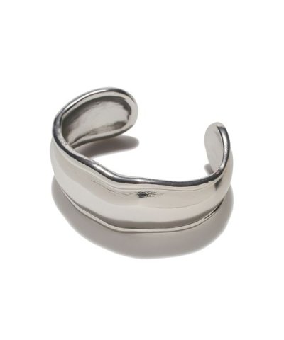 ボリュームラウンドカフバングル