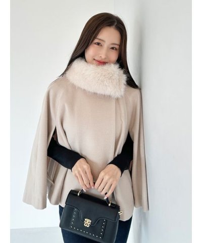 ショートケープコート