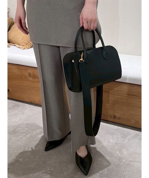 ブラック系｜ショルダーバッグ｜Mila Owen(ミラオーウェン)｜阪急