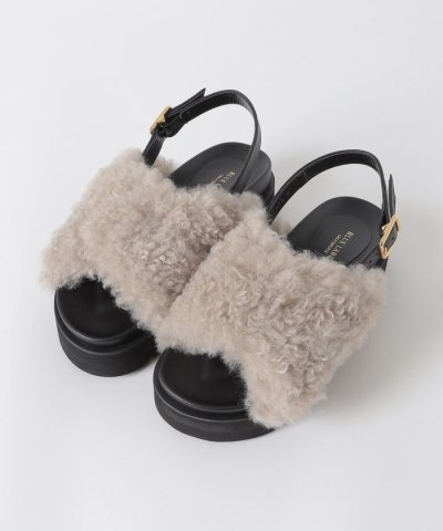 フェイクファーサンダル