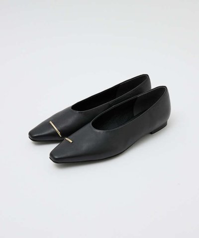 メタルモチーフ フラットパンプス