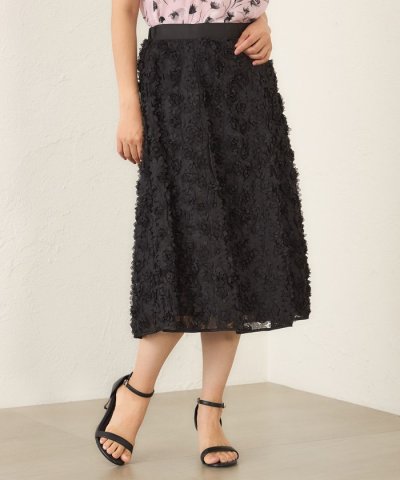 立体フラワー刺しゅう スカート