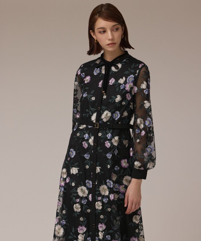 GRACECONTINENTAL マルチ刺繍フレアワンピース ブラック 38 GRACECONTINENTAL マルチ刺繍フレアワンピース ブラック 38