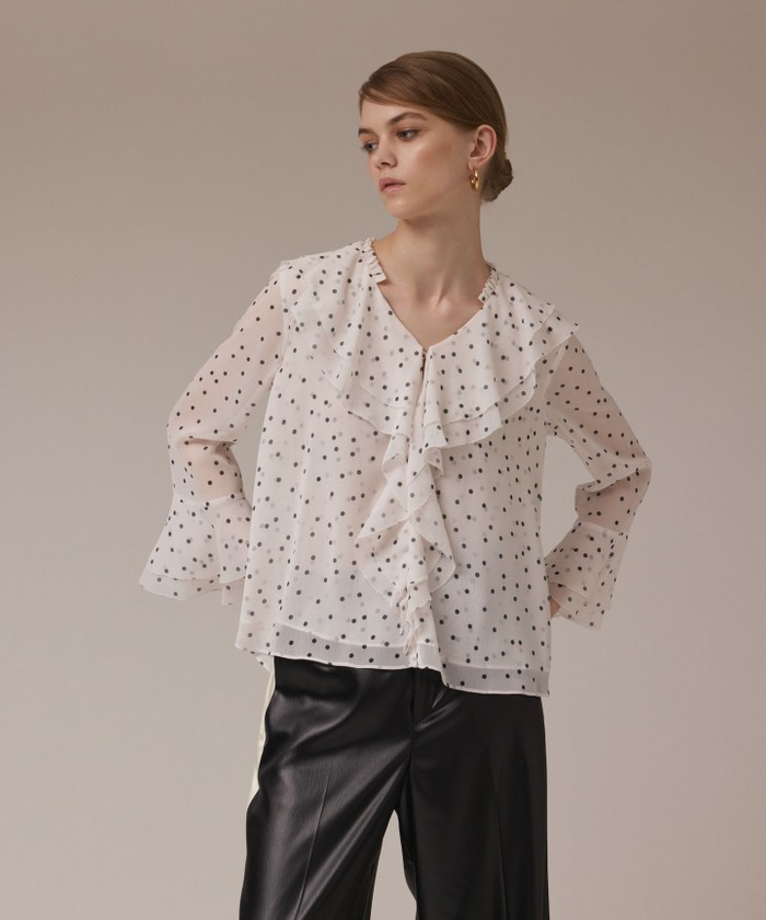 GRACECONTINENTAL ラッフルドットトップ ホワイト 38 GRACECONTINENTAL ラッフルドットトップ ホワイト 38