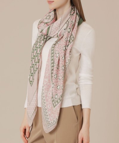 Rattiパネルスカーフ