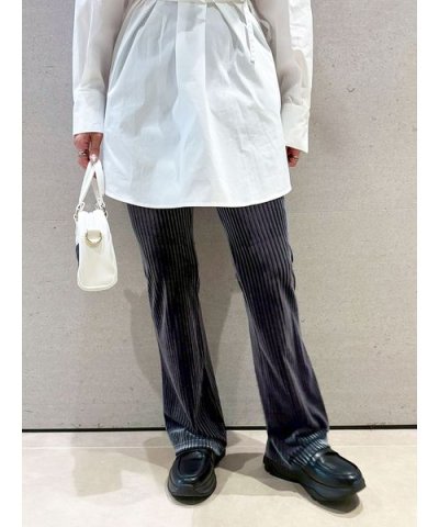 フレアカットパンツ