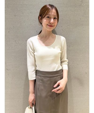 Uネックシンプルリブニットプルオーバー