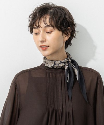 【BAILA11月号掲載】Ratti ヴィンテージペイズリープリント スカーフ