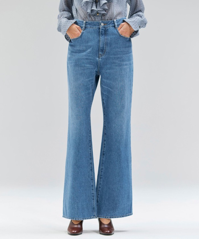 BEIGE 【洗える・Oggi 11月号掲載】NAVIGLIO / フレアシルエットデニムパ L. INDIGO 32 BEIGE 【洗える・Oggi 11月号掲載】NAVIGLIO / フレアシルエットデニムパ L. INDIGO 32