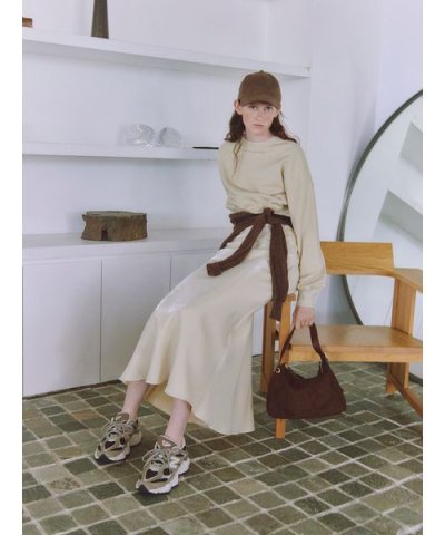 シャイニーサテンナロースカート