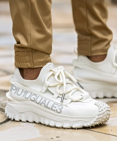 ウノ ピゥ ウノ ウグァーレ トレ リラックス 1PIU1UGUALE3 REL