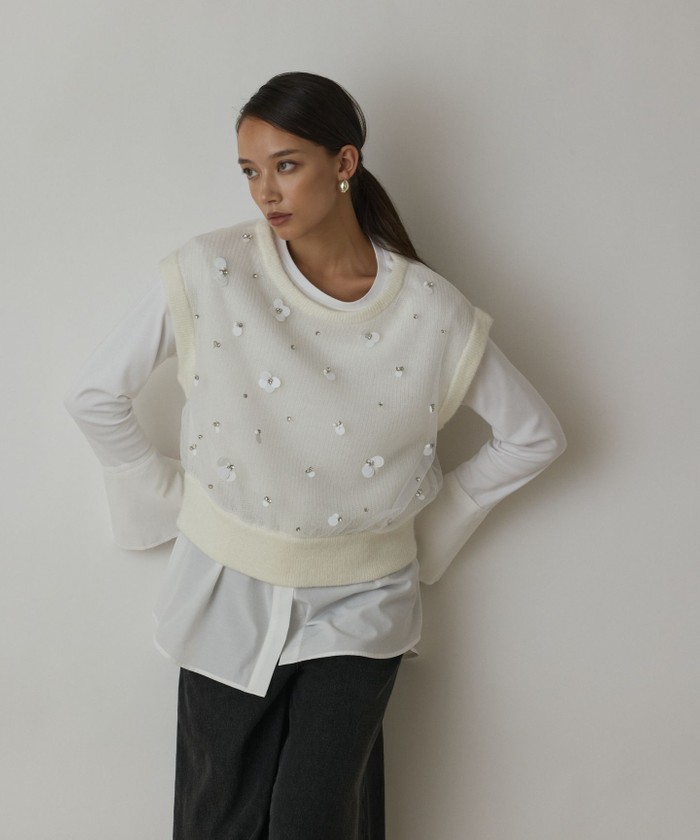 GRACECONTINENTAL チュール刺繍ニットトップ ホワイト 36 GRACECONTINENTAL チュール刺繍ニットトップ ホワイト 36