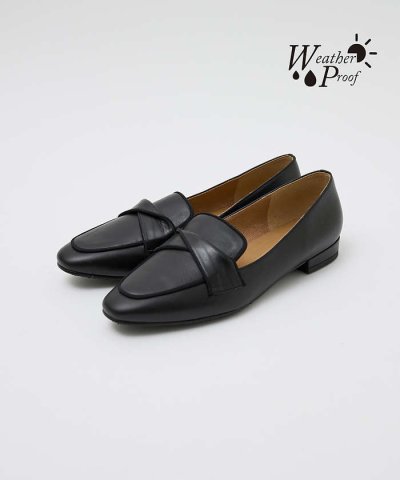 撥水レザーローファー