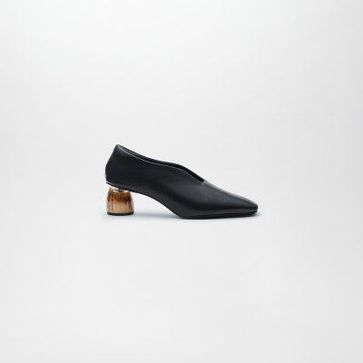 ARMA LEATHER PUMPS
