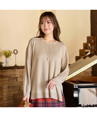 ワンカラー・サイドスリットニットトップ