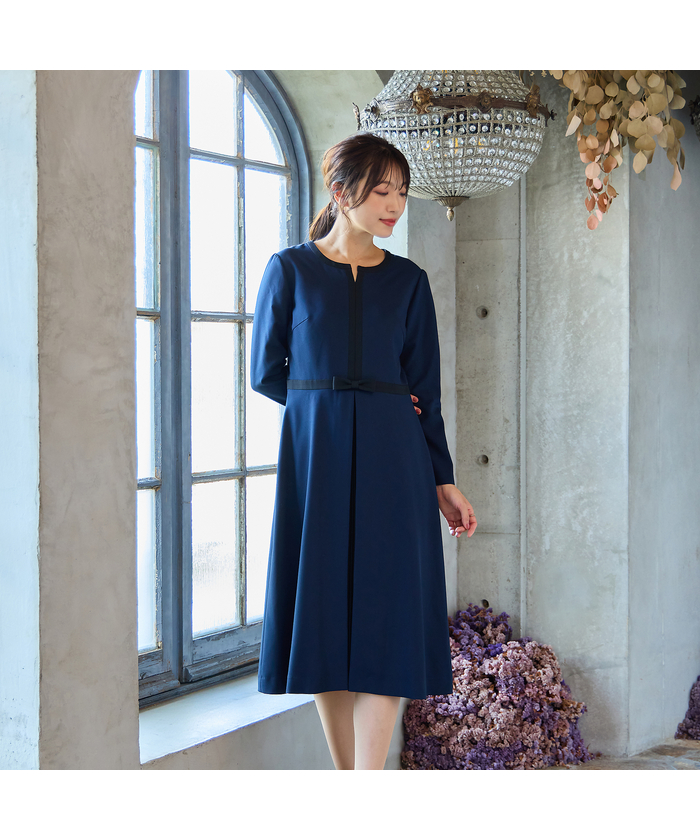 【美品】Rose Tiara ネイビー フラワー ロングワンピース ブルー系｜ワンピース・ドレス｜Rose Tiara(ローズティアラ)｜阪急