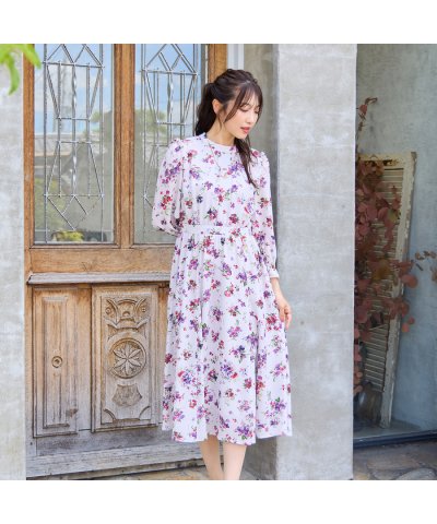 フラワープリントワンピース