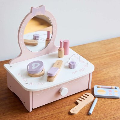 ポーラービー PolarB ドレッサー&メイクセット