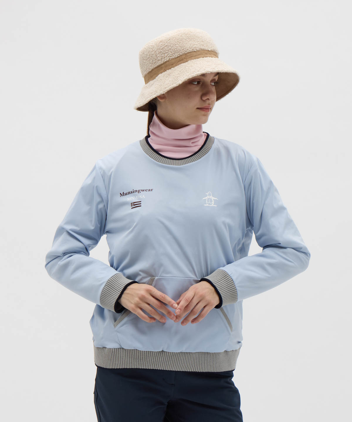 マンシングウェア Munsingwear 防風リバーシブルハイブリッドニット
