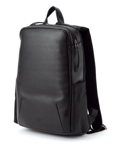 レザーバックパック