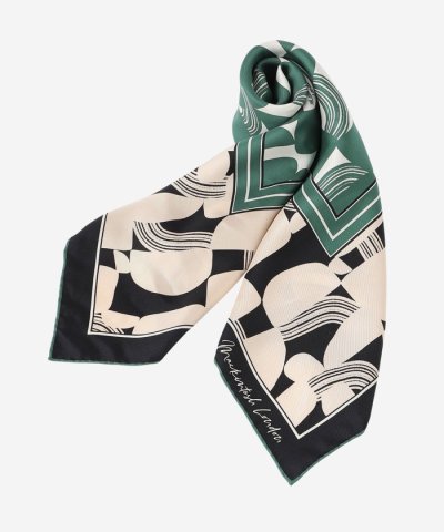 【婦人画報11月号掲載】タイルプリントスクエアスカーフ