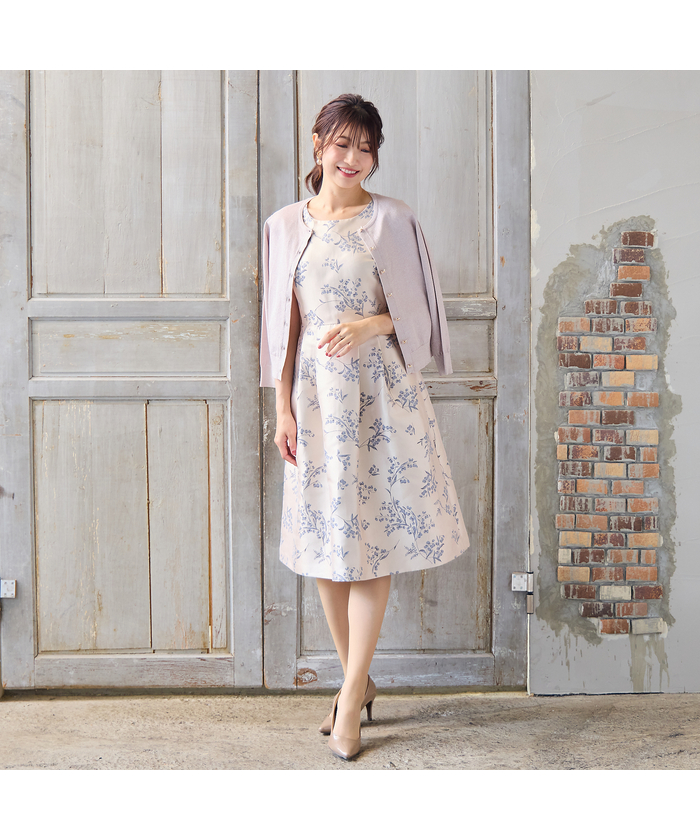 ニク　ローズティアラ　ワンピース　新品　46 ベージュ　襟付き ローズティアラ46ワンピース ローズティアラ46ワンピース anc ローズ