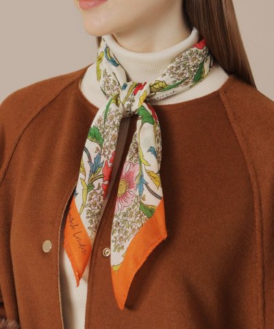 【婦人画報11月号掲載】colomboバイブリーフラワースカーフ