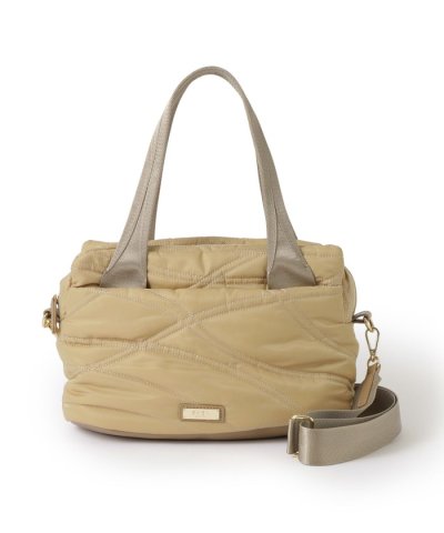 ウェーブキルトトート