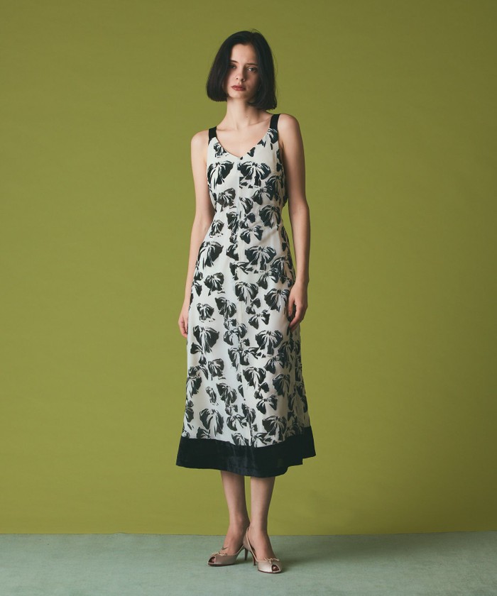 GRACECONTINENTAL リボンオパールドレス キナリ 38 GRACECONTINENTAL リボンオパールドレス キナリ 38